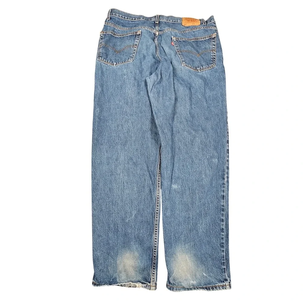 Vintage 1999 Levis 550 Relaxed Fit Jeans Mens 42x32 Medium Wash Distressed Denim